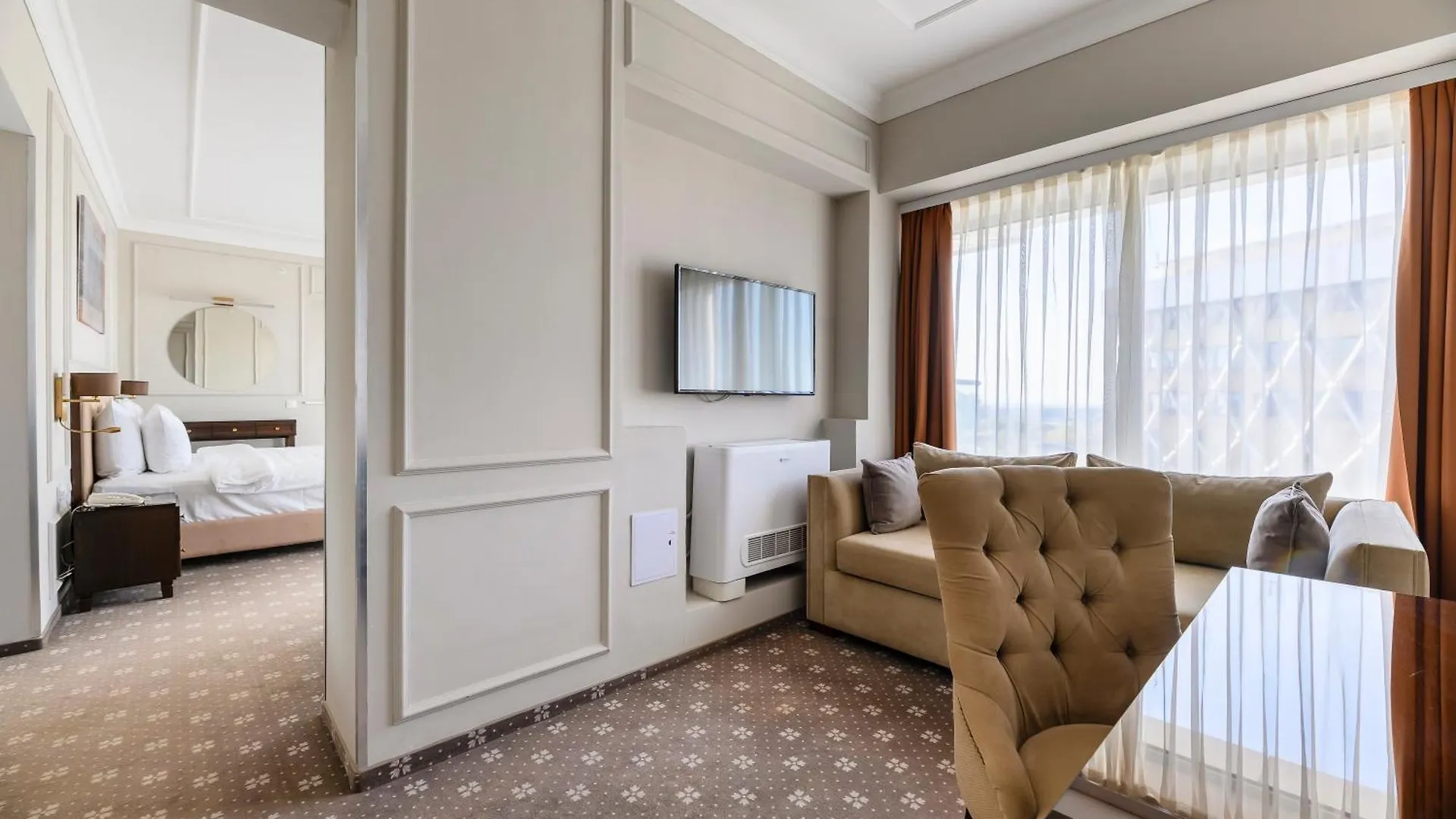 Almaty Hotel